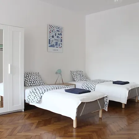 公寓 Krakowskie 36 - Single One